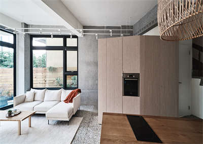 原木風(fēng)別墅設(shè)計(jì)